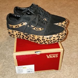 old skool platform leopard vans